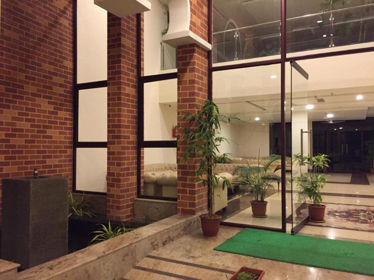 Five Falls Resort Kuttālam المظهر الخارجي الصورة
